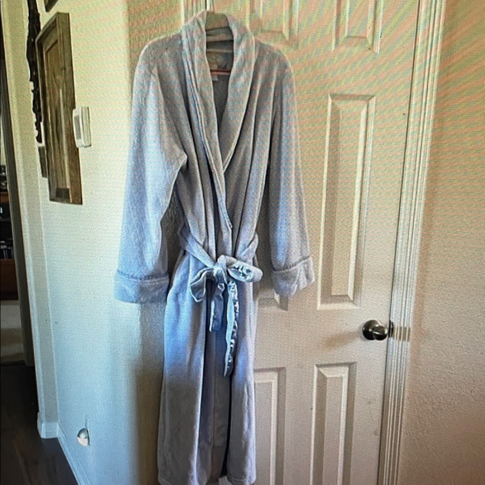 Oscar de la Renta Light Purple Fleece Robe S/M